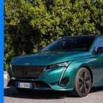 Peugeot 308: il bagagliaio da record, 308 litri di spazio incredibile!