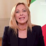 Orari distributori benzina: scopri a che ora aprono per non restare senza carburante!
