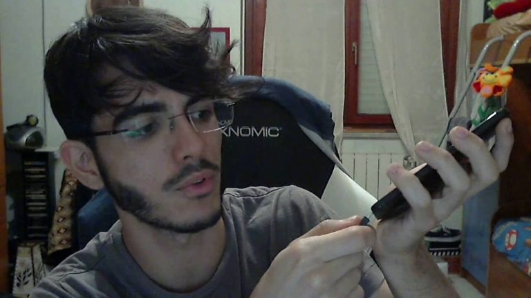 La nuova USB-C: un connettore che si stacca facilmente? Scopriamone i rischi!