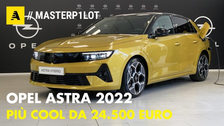 Opel Astra Berlina 2V: il mix perfetto di stile e potenza!